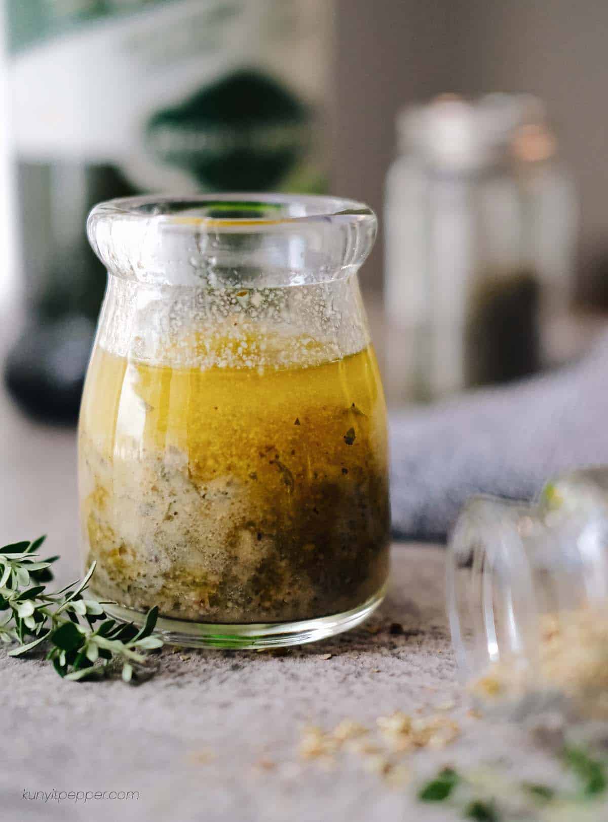 Mediterranean Salad Dressing