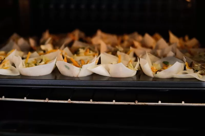 Cook for 10 minutes under 200C on the middle rack.