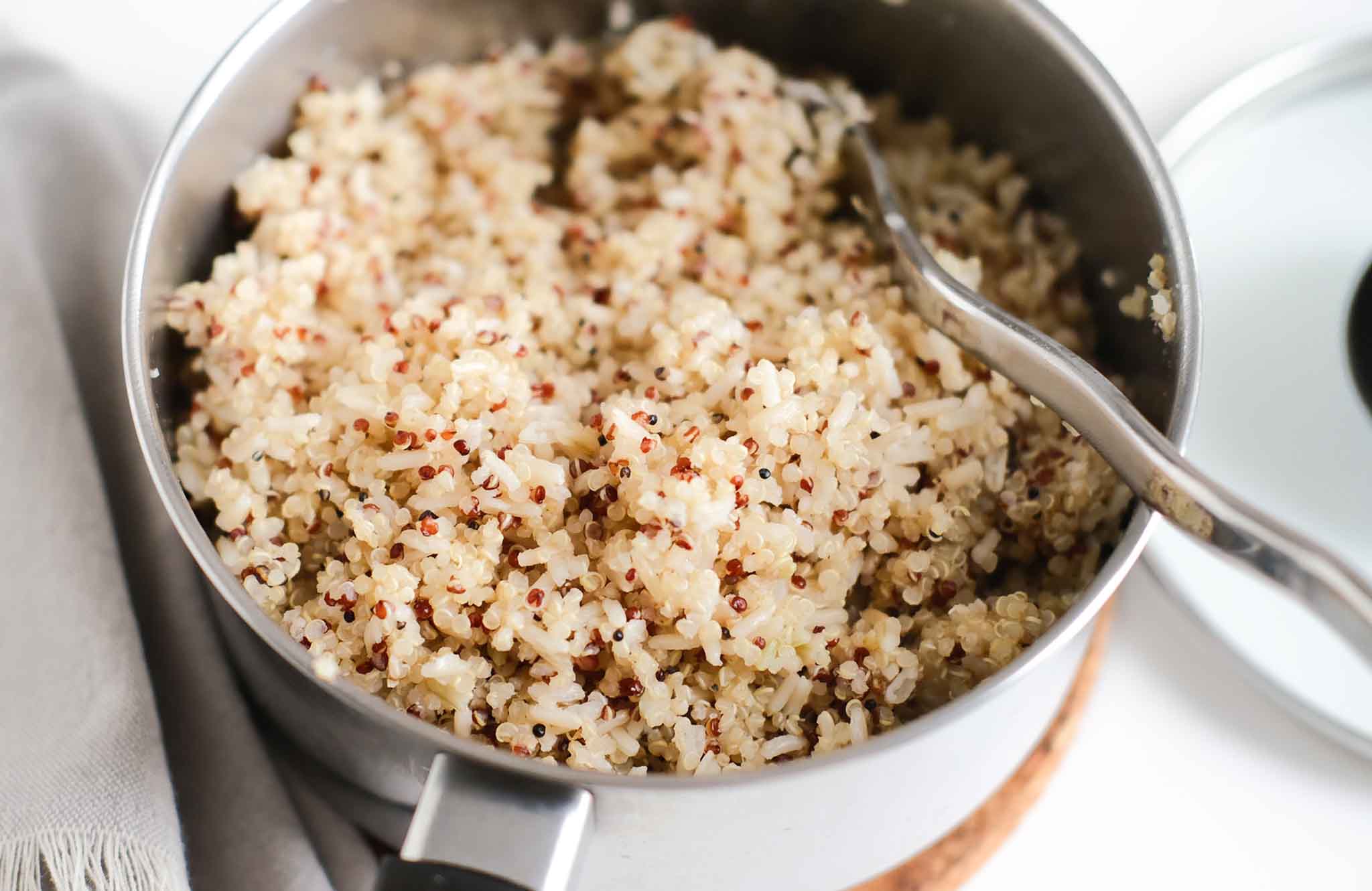 How To Cook Brown Rice and Quinoa – Stovetop, Rice Cooker and Instant Pot