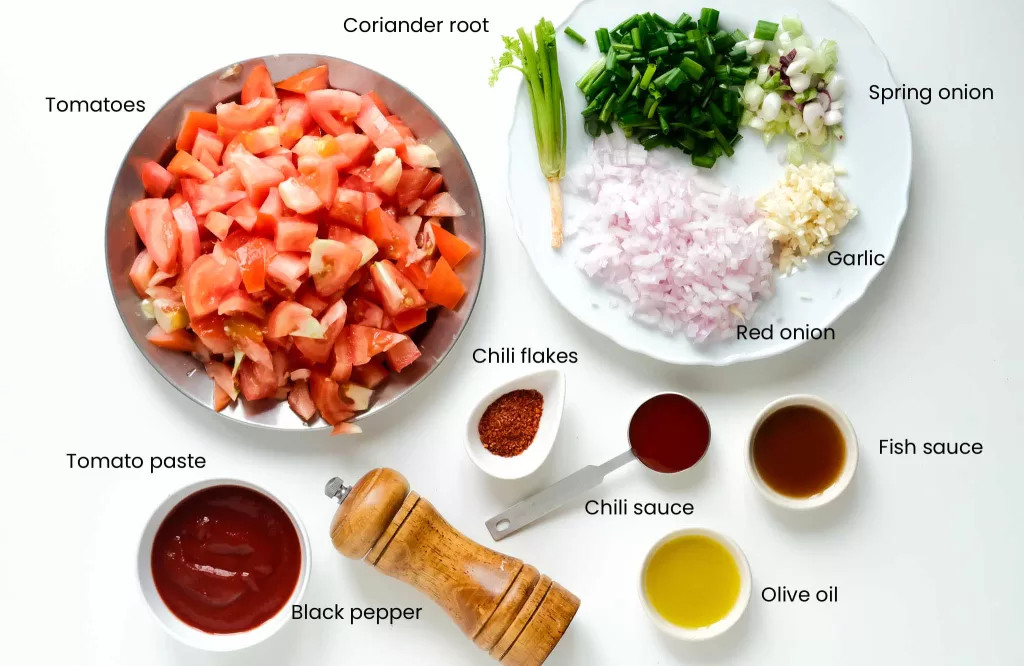 Ingredients to make Vietnamese tomato sauce